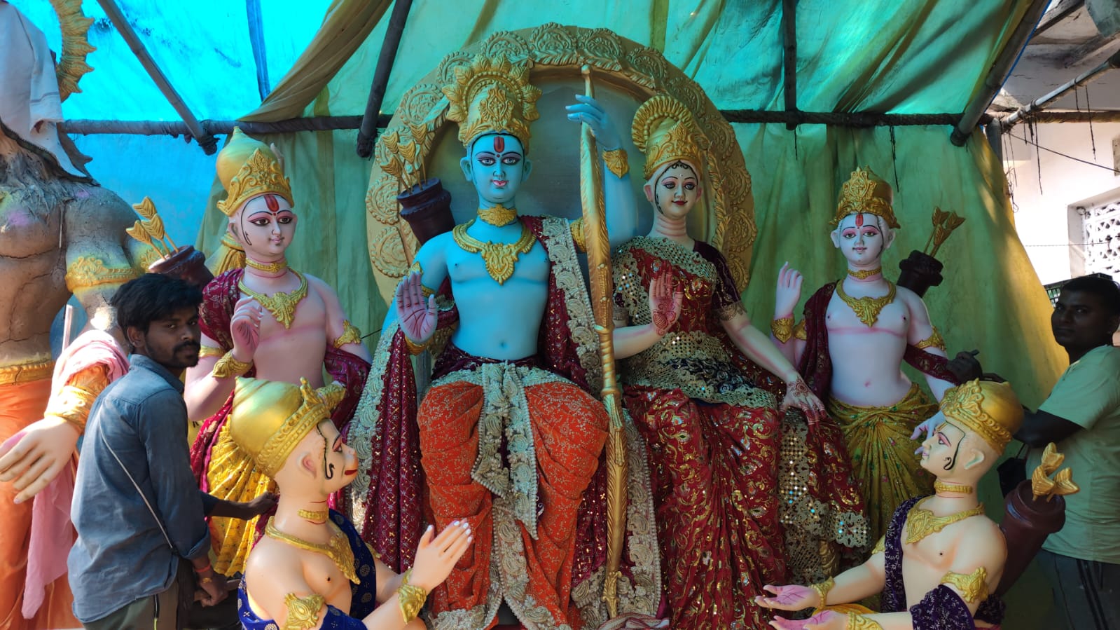 बक्सर: रामनवमी पर भव्य शोभायात्रा की तैयारी जोरों पर, शहर की 9 समितियों को प्रशासन से मिला जुलूस का लाइसेंस